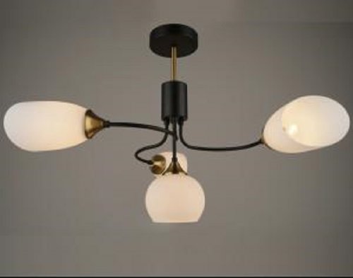 Люстра потолочная четырехрожковая Мелодия Света Лилия Е27 Черный золото фото Люстра потолочная четырехрожковая Мелодия Света Лилия Е27 Черный золото картинка